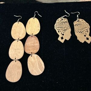 Wood earrings